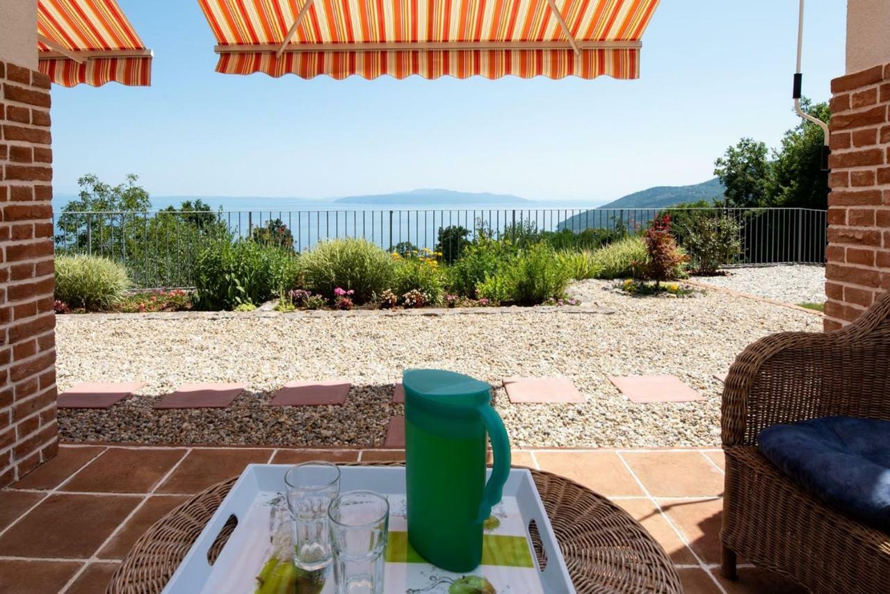 Vila Harmonia Οπατία Εξωτερικό φωτογραφία